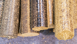 Combien de bûches compressées faut-il utiliser par jour Combien de bûches compressées faut-il utiliser par jour